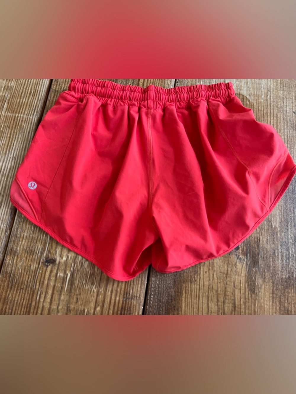 Lululemon hottie hots size 6 with 4” inseam
